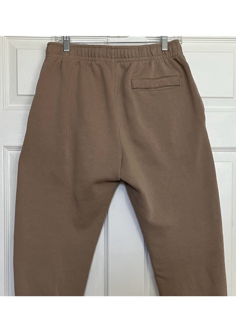 Nike Men’s Khaki Joggers - Size M Sweatpants - Athletic Fit - Picture 8 of 14